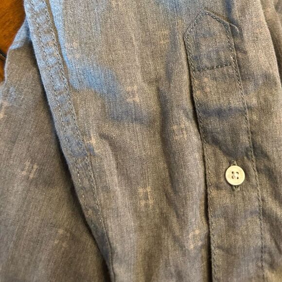 Urban Pipeline Charcoal Button-Up Shirt - Picture 2 of 3